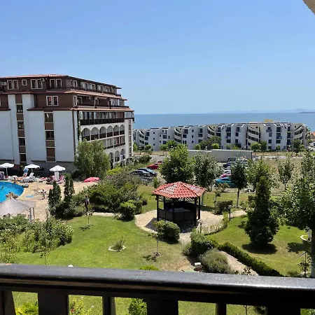 Stylish Sv Vlas елегантен двустаен св влас Апартамент